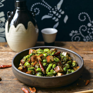 The Woks of Life : Recipes to Know and Love from a Chinese American Family - MPHOnline.com