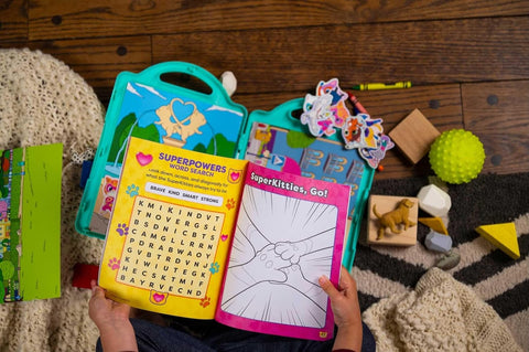 Book & Magnetic Playset: Disney SuperKitties - MPHOnline.com