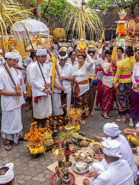 Bali: Time, Rites, Art and Magic - MPHOnline.com