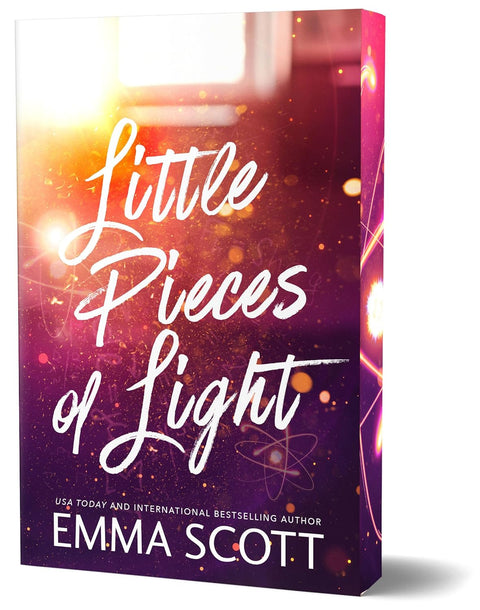 After meeting at ten, a lonely genius and a kind-hearted girl promised to stay in touch. But Xander's letters never reached Emery, leaving them both feeling betrayed and heartbroken. Seven years later, their paths cross again... Get the deluxe edition of LITTLE PIECES OF LIGHT by Emma Scott, with designed edges, at MPHOnline.com.