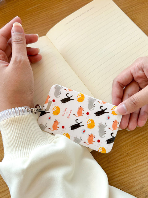 ID603 ID Tag Holder Playful Cat