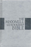 NKJV Personal Size Giant Print Reference Bible [Leather] - MPHOnline.com