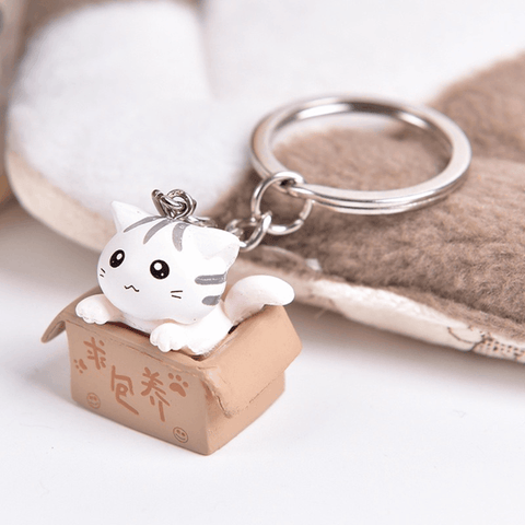 EMMA5 White Cat Keychain - MPHOnline.com